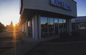 INDUSTRIOUS Lynnwood Photo of CrossFit Industrious