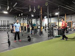 Nicole Monet Rizzo Photo of 5 Towns CrossFit