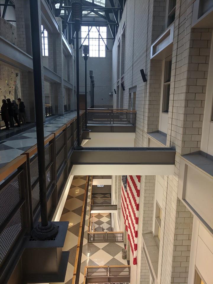 Mark Scott Photo of Black and Gold CrossFit