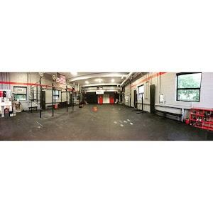 Danielle Page Photo of CrossFit 128