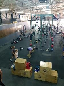 Monica Badenhorst Photo of CrossFit Leo