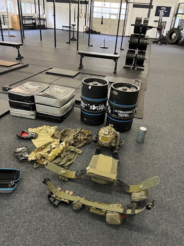 Niklas VoΓ Photo of Unterwelt CrossFit