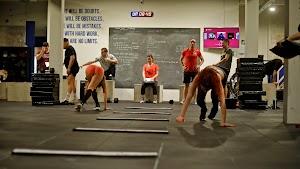 Distrito 080 Barcelona - Boutique de Entrenamiento Photo of CrossFit Distrito 08011