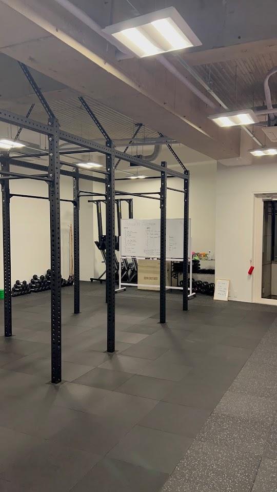 S Y Photo of CrossFit Aoyama