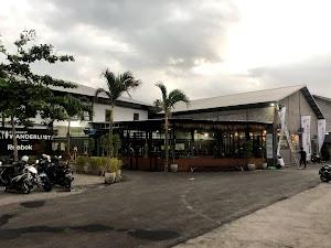 Jonathan Delaire Photo of CrossFit Wanderlust