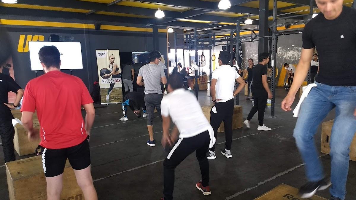 Edel Octavio Cuevas Photo of Under Cover 400 CrossFit