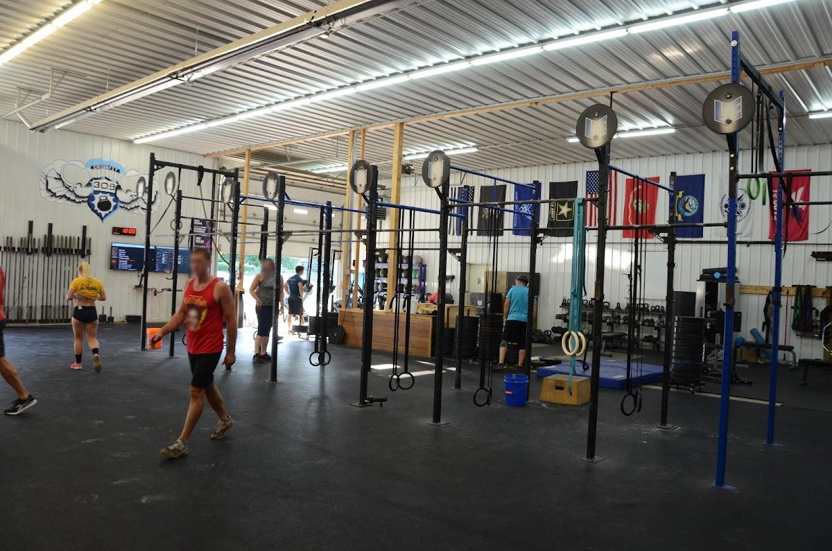 American Marketing & Publishing Photo of CrossFit 309