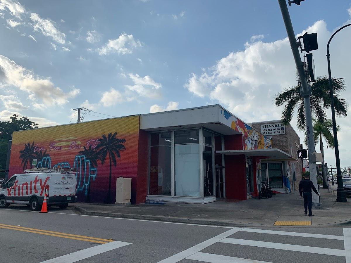 Le Va Photo of Live Free CrossFit