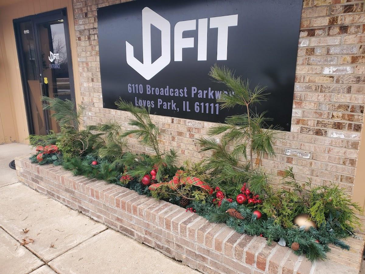 Lisa Graff Photo of JAD CrossFit