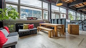 Supple Solid Strong Photo of CrossFit Bonn