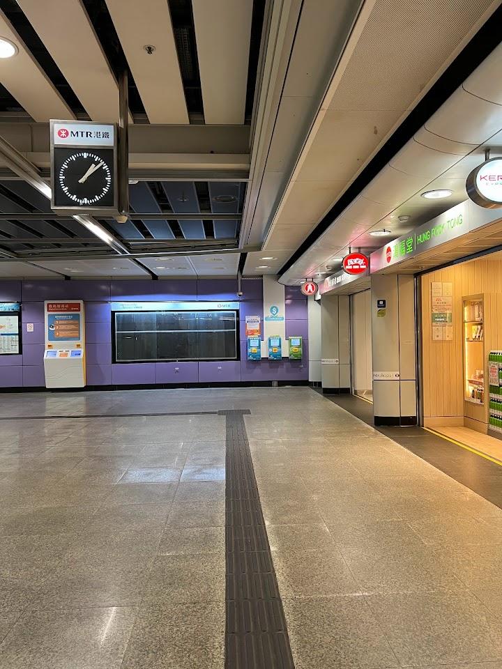 evelyn T Photo of CrossFit Typhoon