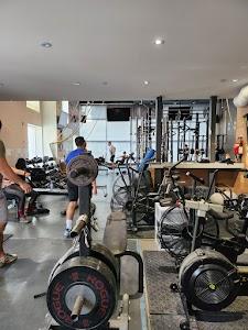 Francesca Love Photo of CrossFit YKV