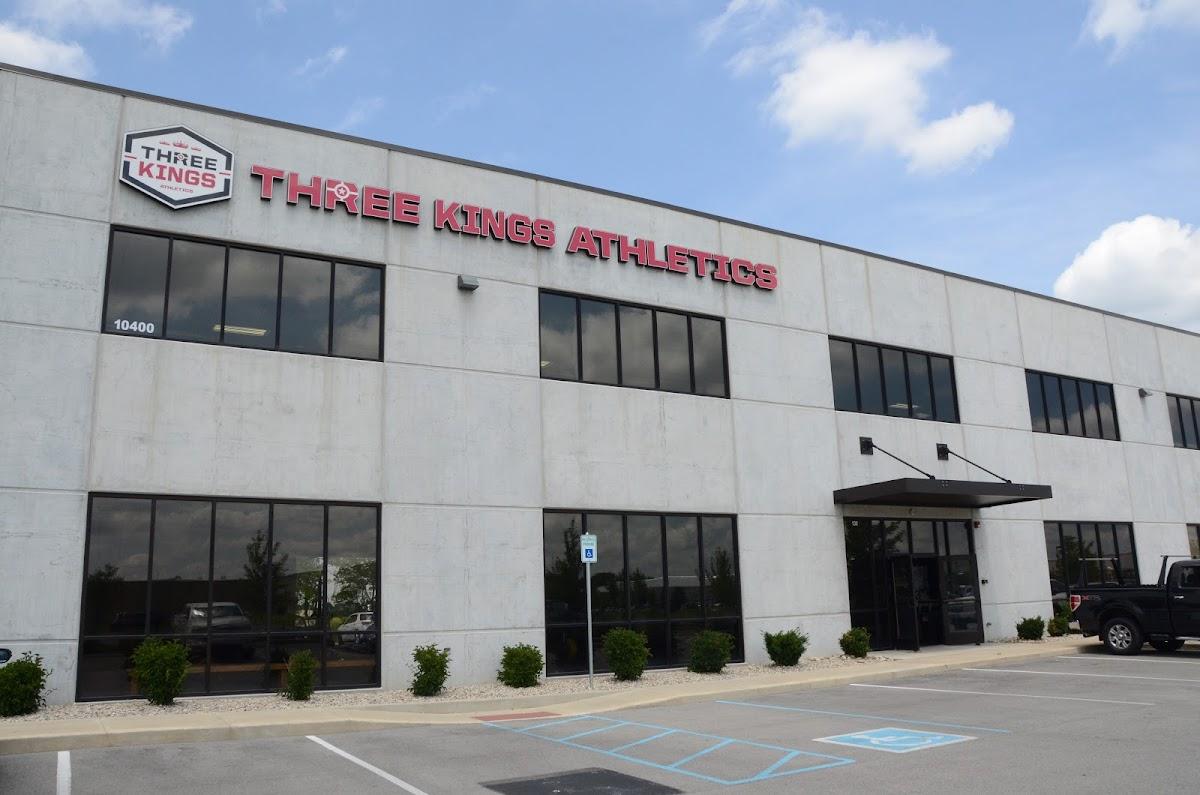 American Marketing & Publishing Photo of Three Kings CrossFit