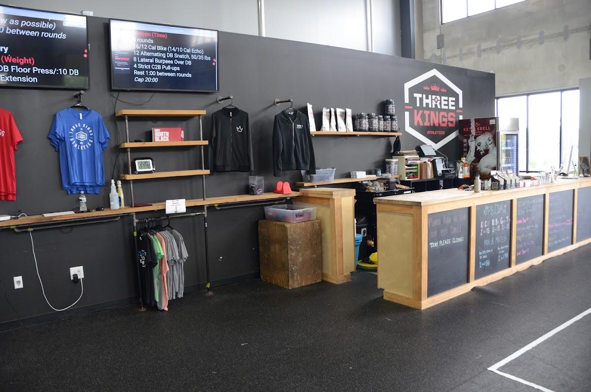 American Marketing & Publishing Photo of Three Kings CrossFit